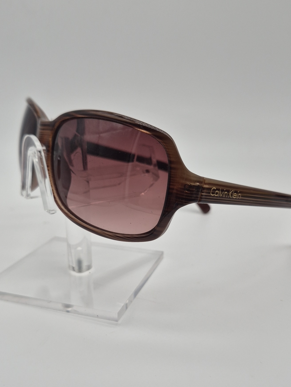Brown Striped Wrap Sunglasses R578s-275